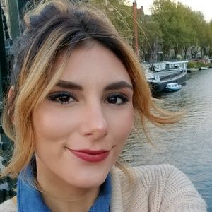 Meet your Posher, Amanda